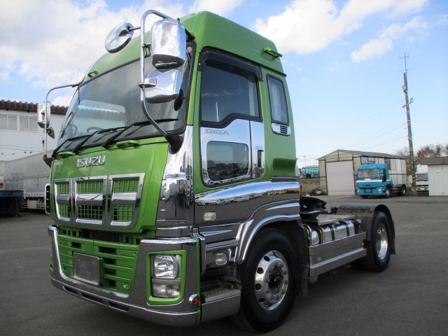 いすゞ ギガ トラクタヘッド 平成25年式 QKG-EXD52AD｜画像1