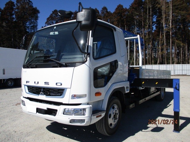 三菱ふそう ファイター 平ボディ・クレーン付 令和02年式 2KG-FK62F｜画像1