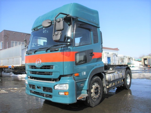 日産UD クオン トラクタヘッド 平成25年式 QKG-GK5XAB｜画像1