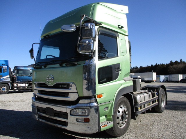 日産UD クオン トラクタヘッド 平成26年式 QKG-GK6XAD｜画像1