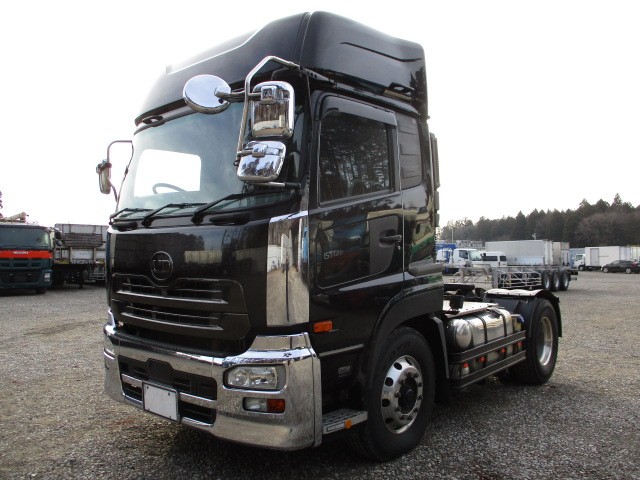 日産UD クオン トラクタヘッド 平成28年式 QPG-GK5XAB｜画像1