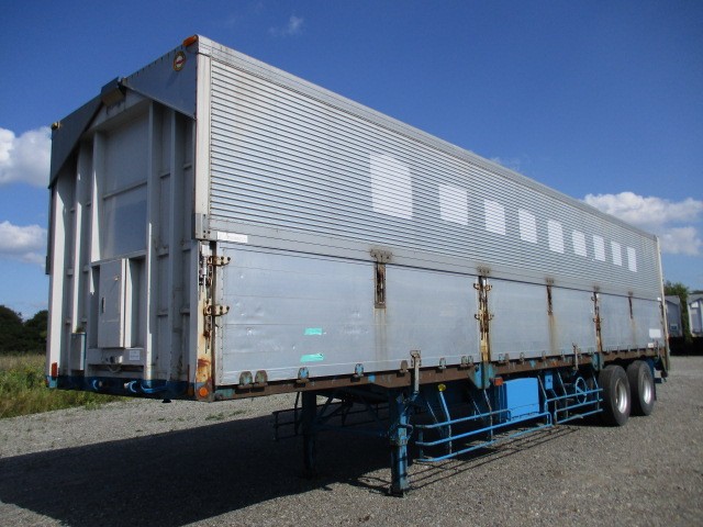 ユソーキ  バン・ウィングトレーラー 平成13年式 YFS2204｜画像1