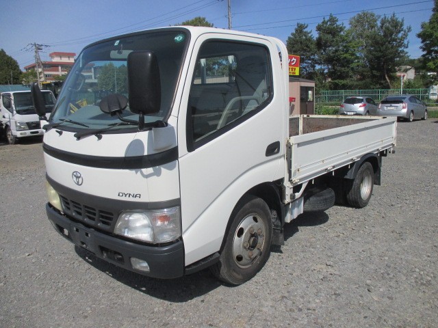 トヨタ ダイナ 平ボディ・クレーン付 平成15年式 KK-BU306｜画像1