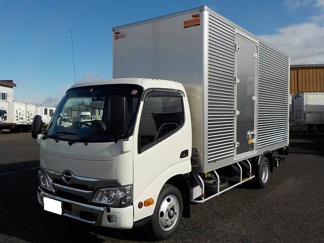 日野 デュトロ バン・ウィング 令和03年式 2RG-XZU655M｜画像1