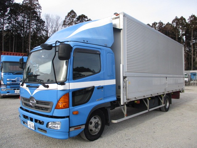 日野 レンジャー バン・ウィング 平成26年式 TKG-FD9JLAA｜画像1