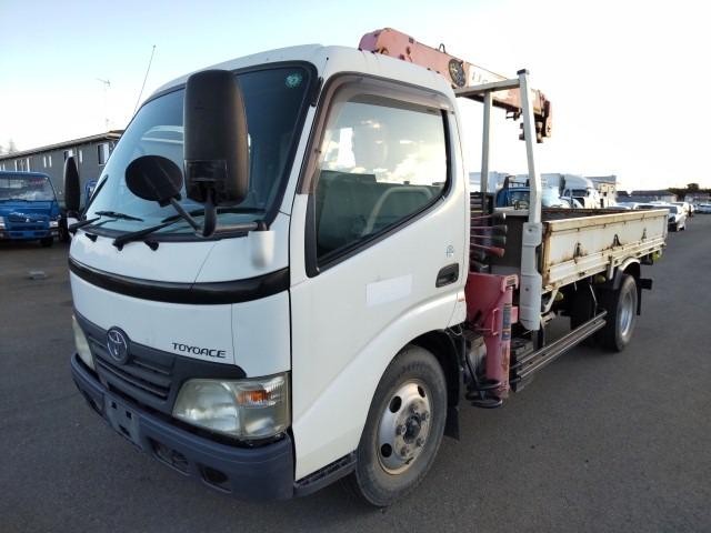 トヨタ トヨエース 平ボディ・クレーン付 平成21年式 BDG-XZU344｜画像1