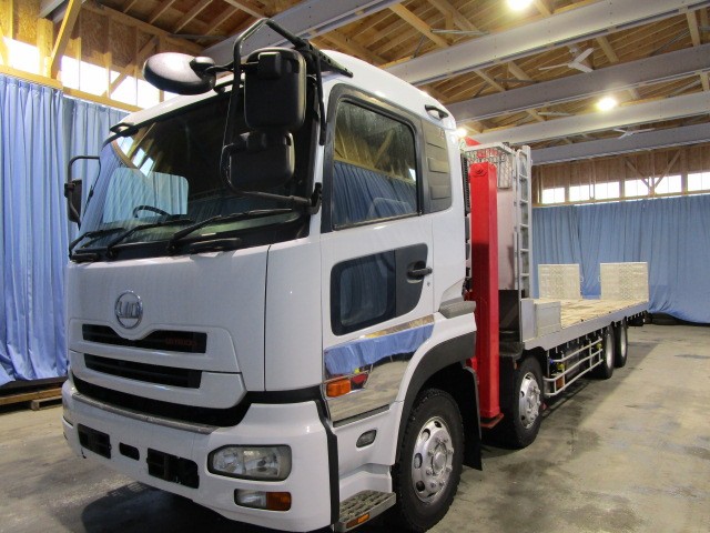 日産UD クオン 平ボディ・クレーン付 平成22年式 PKG-CG4ZM｜画像1