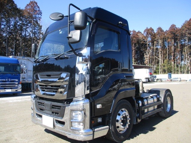 いすゞ ギガ トラクタヘッド 平成30年式 QKG-EXD52BD｜画像1