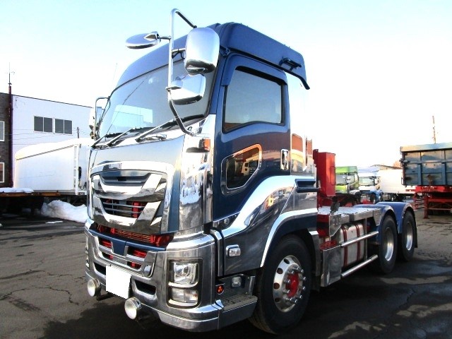 いすゞ ギガ トラクタヘッド 平成30年式 2DG-EXZ52CK｜画像1