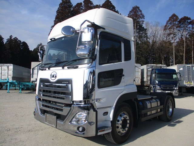 日産UD クオン トラクタヘッド 令和03年式 2PG-GK5AAB｜画像1