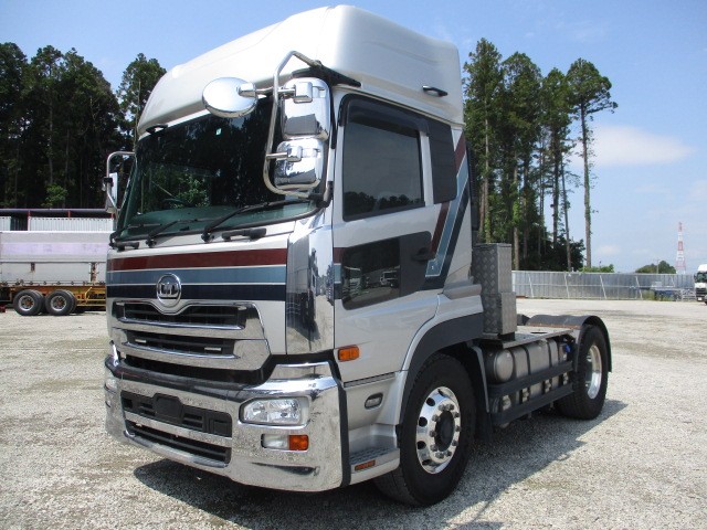 日産UD クオン トラクタヘッド 平成30年式 GK5XAB｜画像1