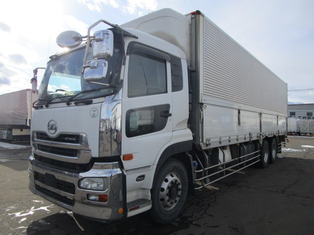 日産UD クオン 冷凍バン・ウィング 平成28年式 QPG-CD5ZA｜画像1