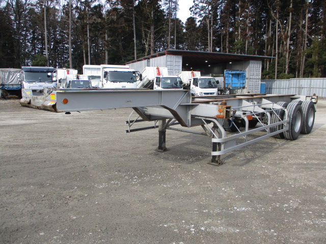 日本フルハーフ  コンテナシャーシー 平成13年式 KFKCF220｜画像1