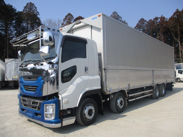 いすゞ ギガ アルミバン・ウィング 平成29年式 QPG-CYJ77B｜画像1