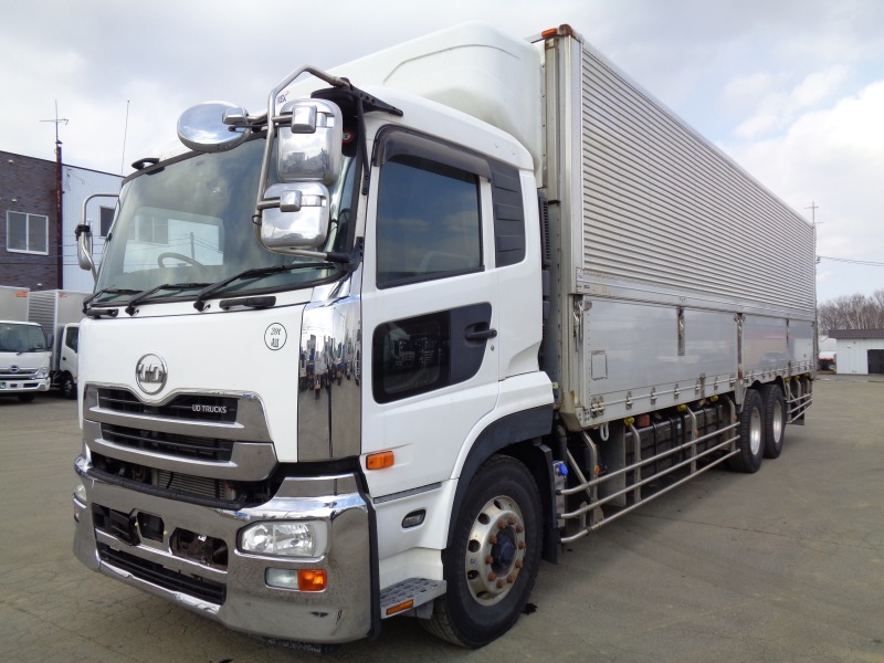 日産UD クオン 冷凍バン・ウィング 平成28年式 QPG-CD5ZA｜画像1