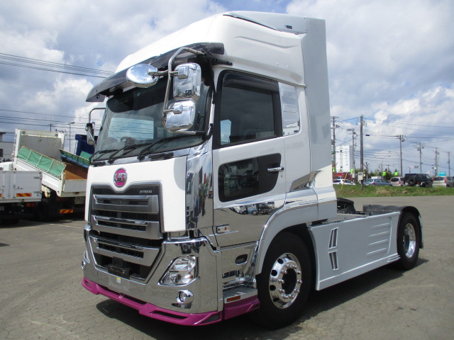 日産UD クオン トラクタヘッド 令和03年式 2PG-GK5AAD｜画像1