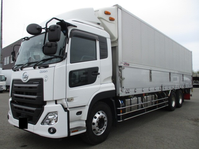 日産UD クオン 冷凍バン・ウィング 平成30年式 2PG-CD5CA｜画像1