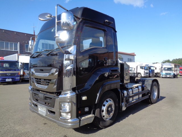 いすゞ ギガ トラクタヘッド 平成28年式 QKG-EXD53BE｜画像1