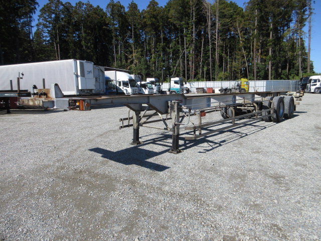 日本フルハーフ  コンテナシャーシー 式 FKD240A｜画像1