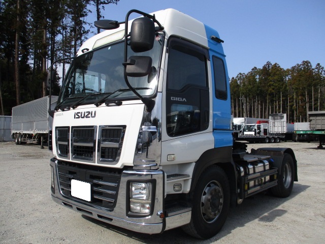 いすゞ ギガ トラクタヘッド 平成27年式 QKG-EXD52AD｜画像1