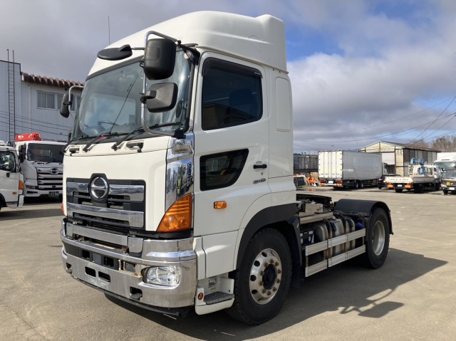 日野 プロフィア トラクタヘッド 平成29年式 QPG-SH1EDDG｜画像1