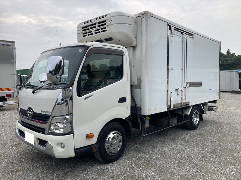 日野 デュトロ 冷凍バン・ウィング 平成29年式 TKG-XZU710M｜画像1