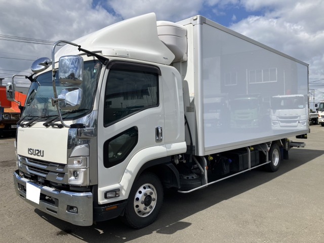 いすゞ フォワード 冷凍バン・ウィング 令和03年式 2PG-FRR90T2｜画像1