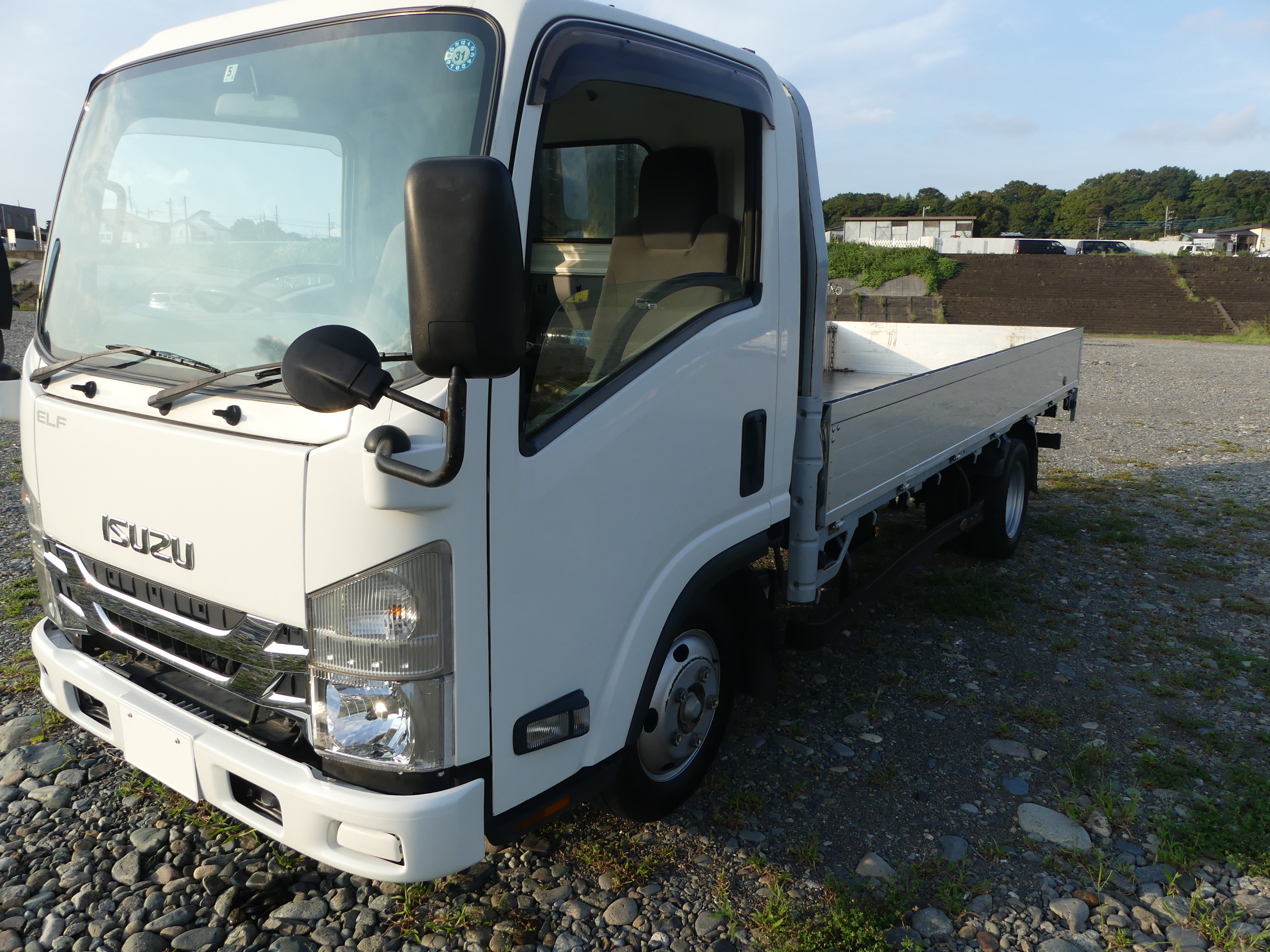 いすゞ エルフ 平ボディ 平成29年式 TPG-NLR85AR｜画像1