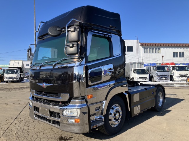 日産UD クオン トラクタヘッド 平成26年式 QKG-GK5XAB｜画像1