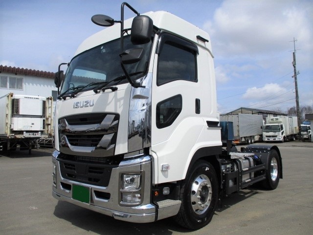 いすゞ ギガ トラクタヘッド 令和02年式 2KG-EXD52CE｜画像1