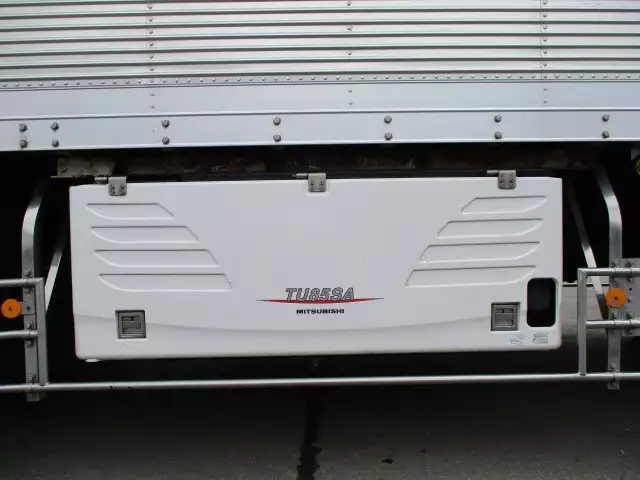 平成25年03月中古大型冷凍バン・ウィング日産UDUDの画像24