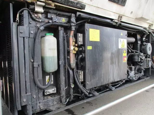 平成25年03月中古大型冷凍バン・ウィング日産UDUDの画像26