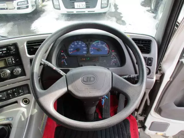 平成25年03月中古大型冷凍バン・ウィング日産UDUDの画像29