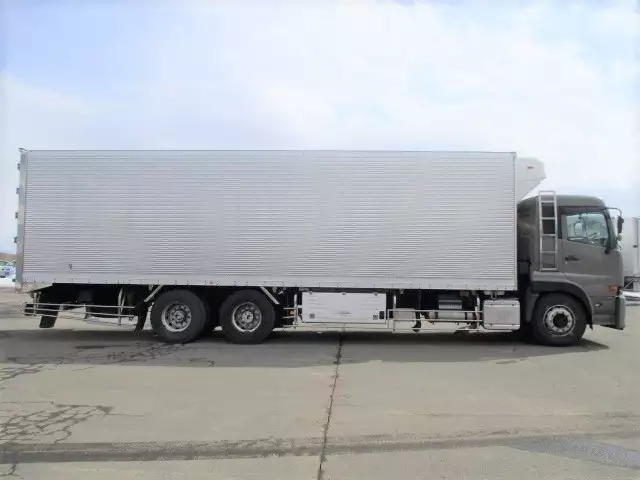 平成25年03月中古大型冷凍バン・ウィング日産UDUDの画像4