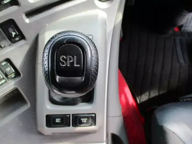 平成25年03月中古大型冷凍バン・ウィング日産UDUDの画像36