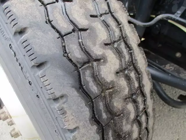 平成25年03月中古大型冷凍バン・ウィング日産UDUDの画像38