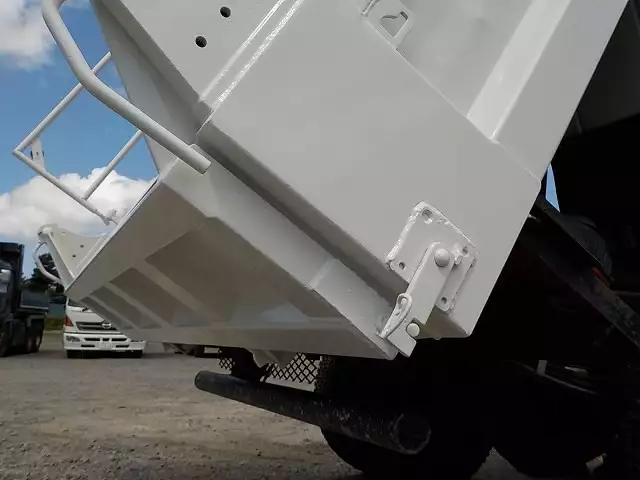 平成29年07月中古中型ダンプ日野日野の画像13