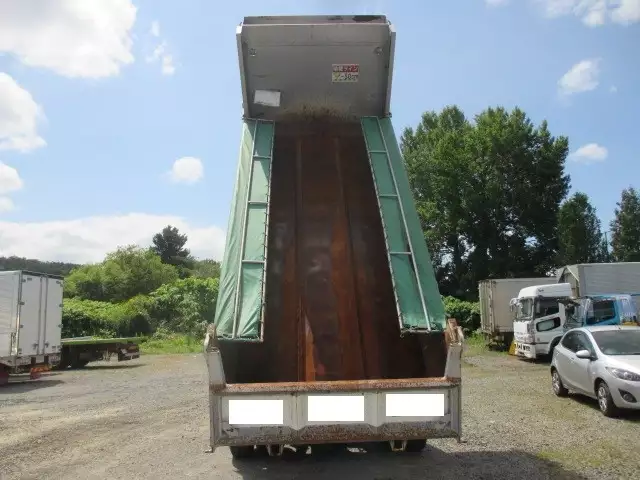 平成22年10月中古大型日産UDクオンの画像20