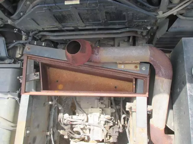 平成22年10月中古大型日産UDクオンの画像23