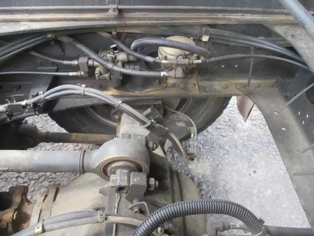 平成22年10月中古大型日産UDクオンの画像29