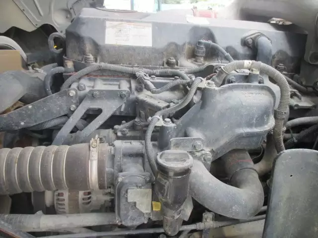 平成22年10月中古大型日産UDクオンの画像37