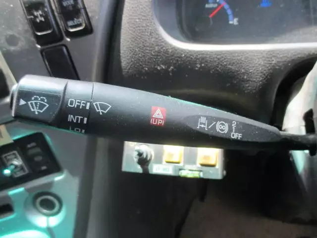 平成22年10月中古大型日産UDクオンの画像44