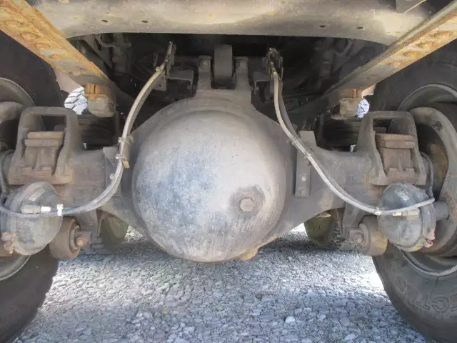 平成22年10月中古大型日産UDクオンの画像53