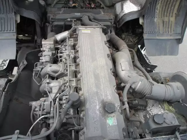 平成12年11月中古大型トラクタヘッド三菱ふそうスーパーグレートの画像15