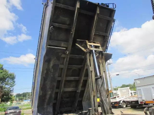 平成08年05月中古大型日野日野の画像33