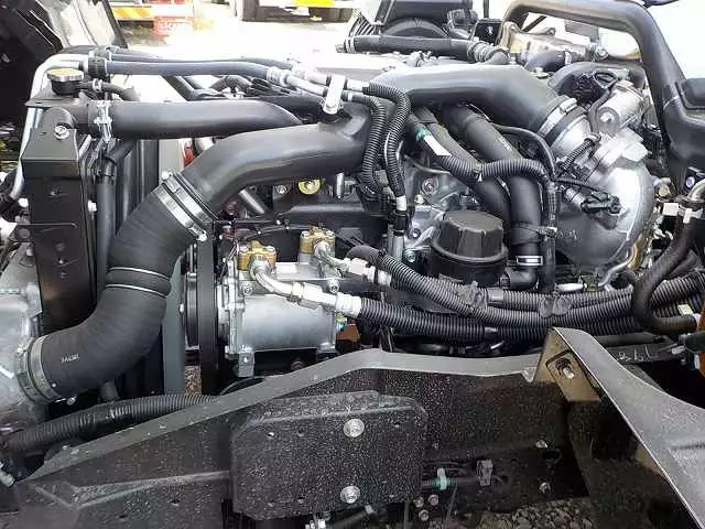 令和01年/平成31年09月中古中型冷凍バン・ウィングいすゞいすゞの画像12