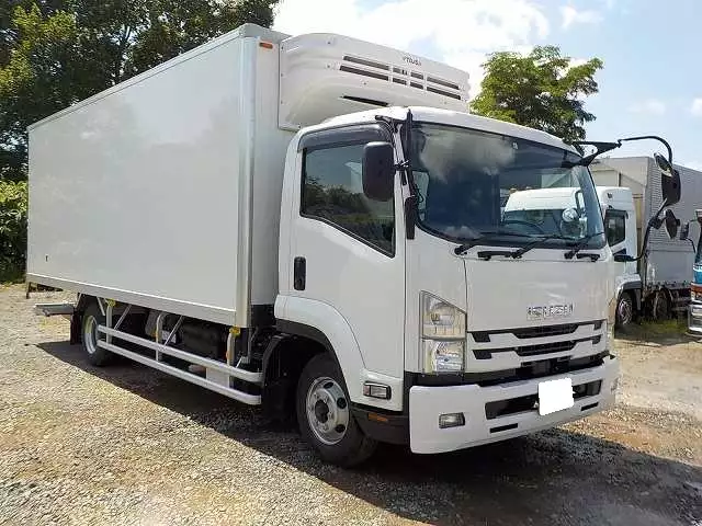 令和01年/平成31年09月中古中型冷凍バン・ウィングいすゞいすゞの画像3