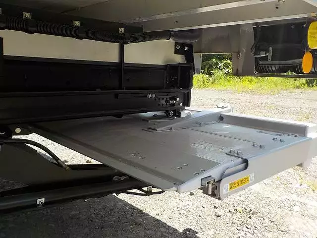 令和01年/平成31年09月中古中型冷凍バン・ウィングいすゞいすゞの画像27