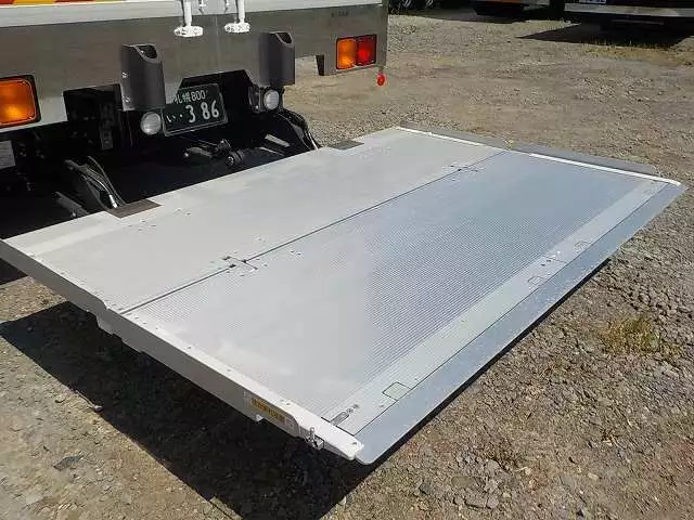 令和01年/平成31年09月中古中型冷凍バン・ウィングいすゞいすゞの画像29