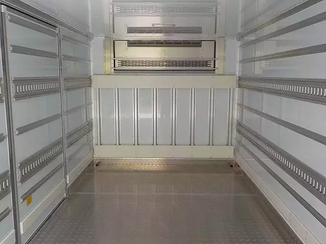 令和01年/平成31年09月中古中型冷凍バン・ウィングいすゞいすゞの画像36